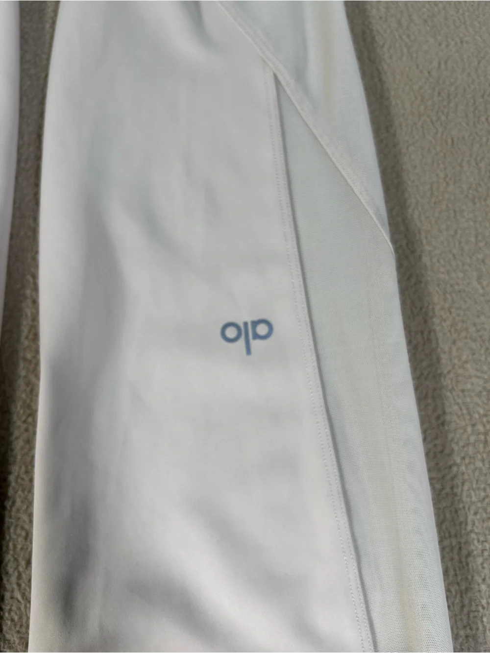 ALO - Leggings - Picture 3 of 5